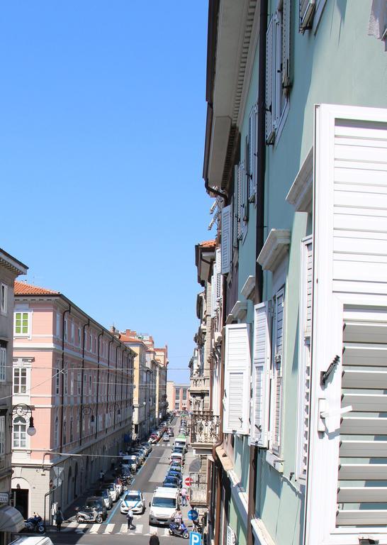 Smart Accomodation Trieste Extérieur photo